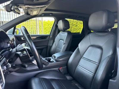 2019 Porsche Cayenne Base