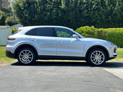 2019 Porsche Cayenne Base