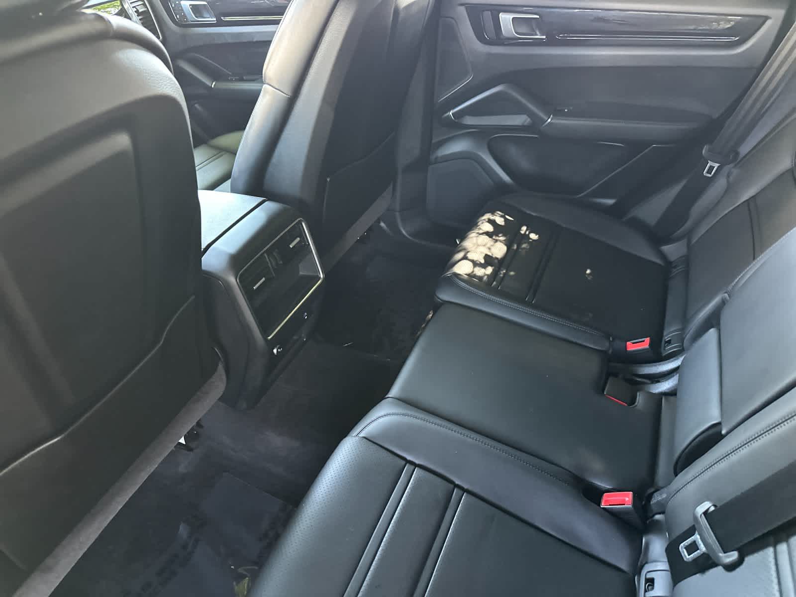 2023 Porsche Cayenne Cayenne