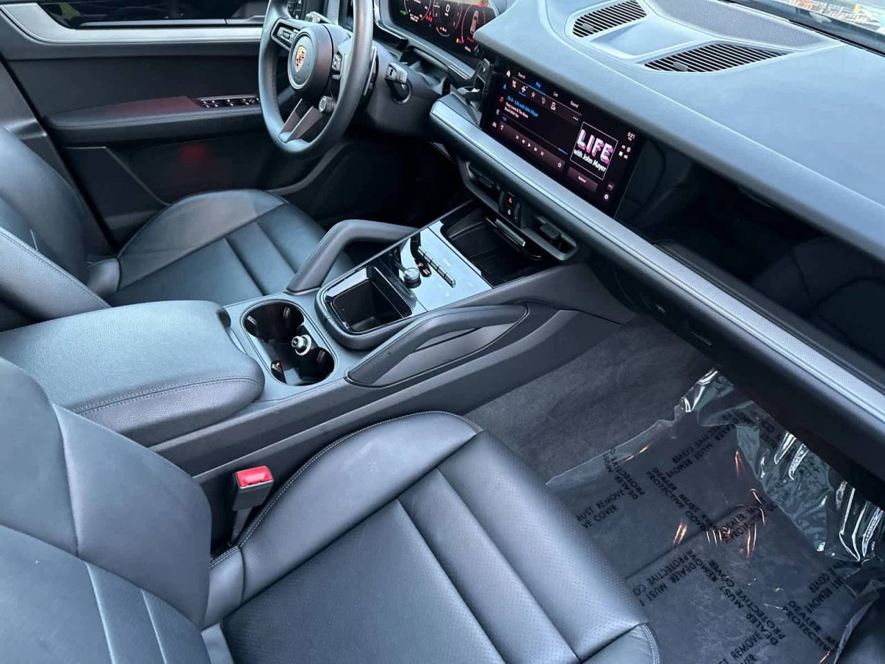 2025 Porsche Cayenne Base