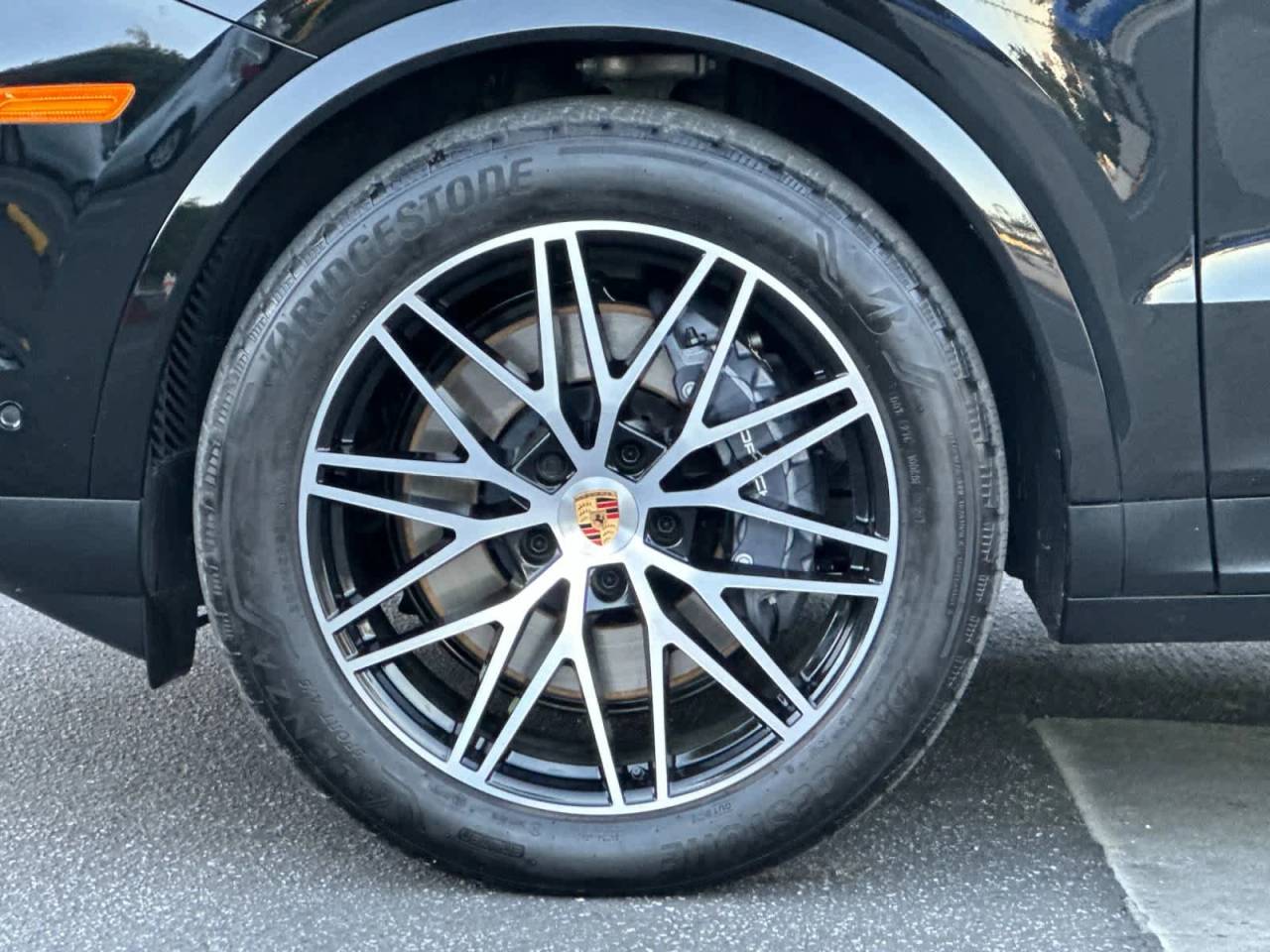 2025 Porsche Cayenne Base