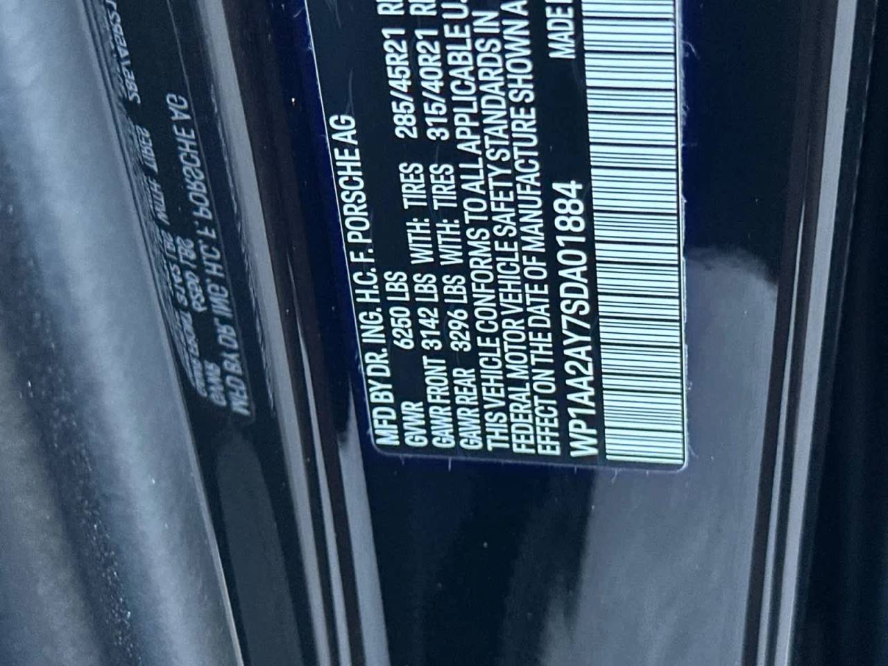 2025 Porsche Cayenne Base