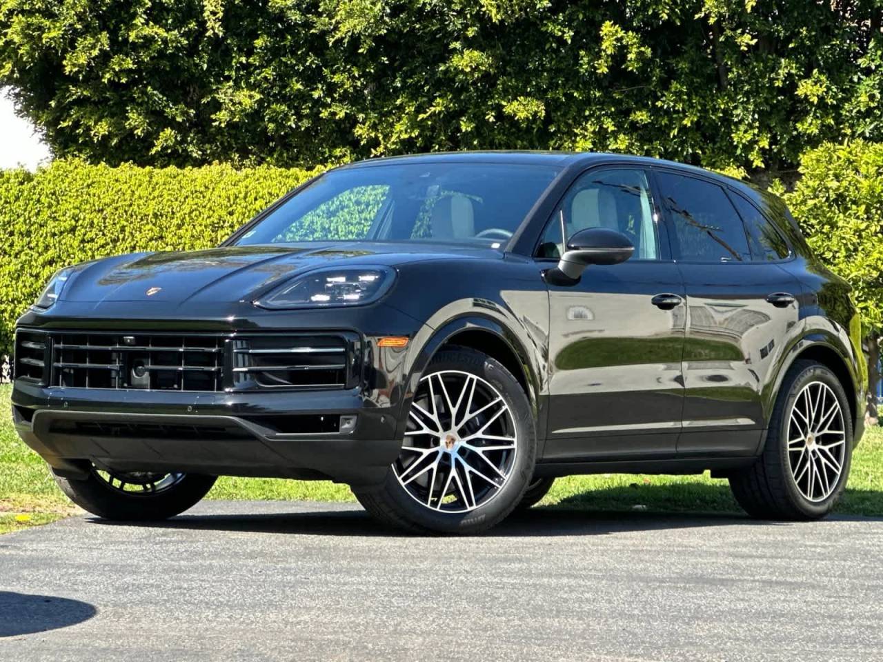 2026 Porsche Cayenne AWD