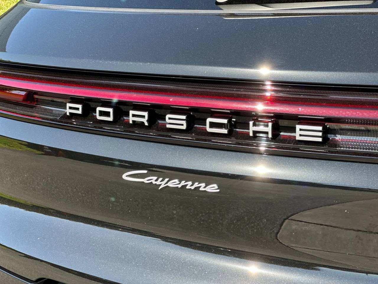 2026 Porsche Cayenne AWD