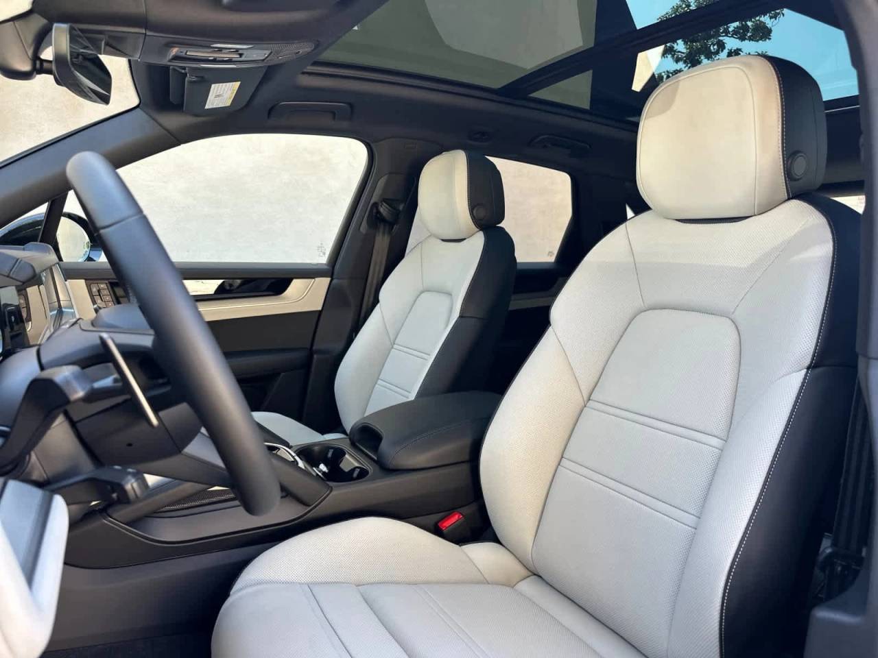 2026 Porsche Cayenne AWD