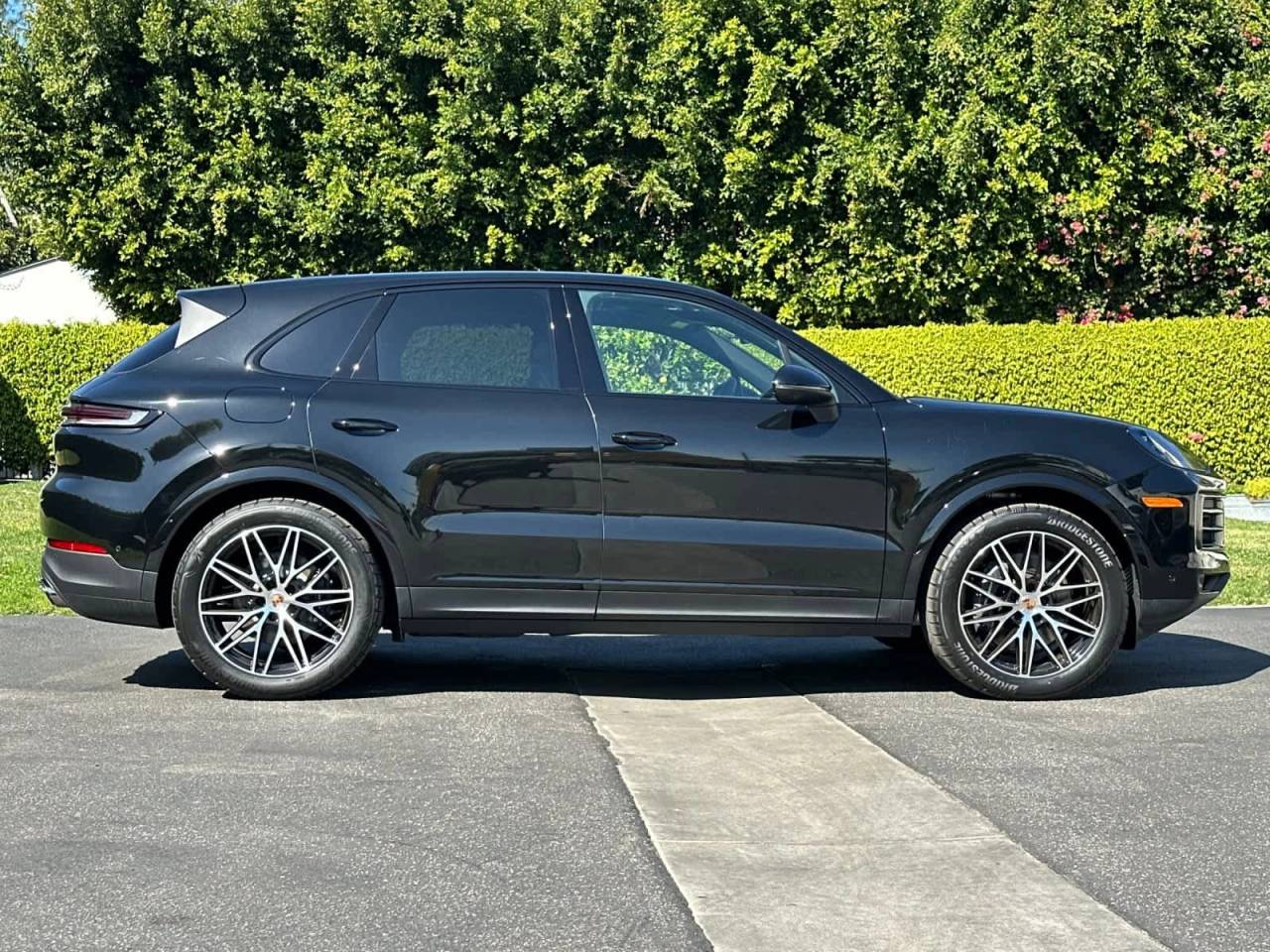 2026 Porsche Cayenne AWD