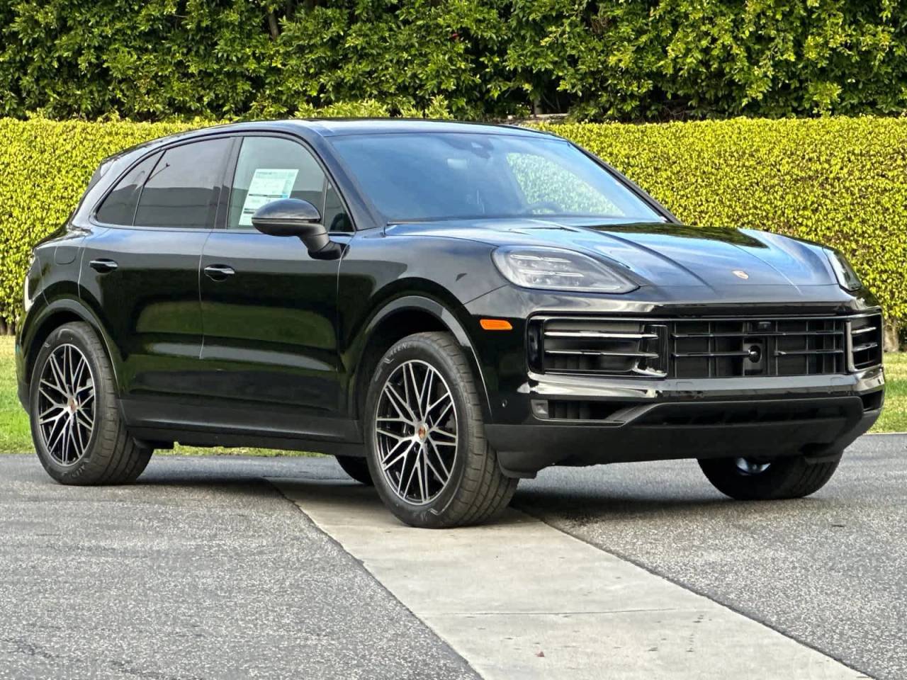 2026 Porsche Cayenne AWD