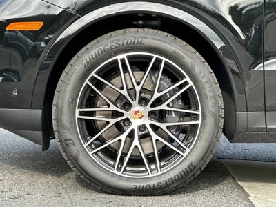 2026 Porsche Cayenne AWD