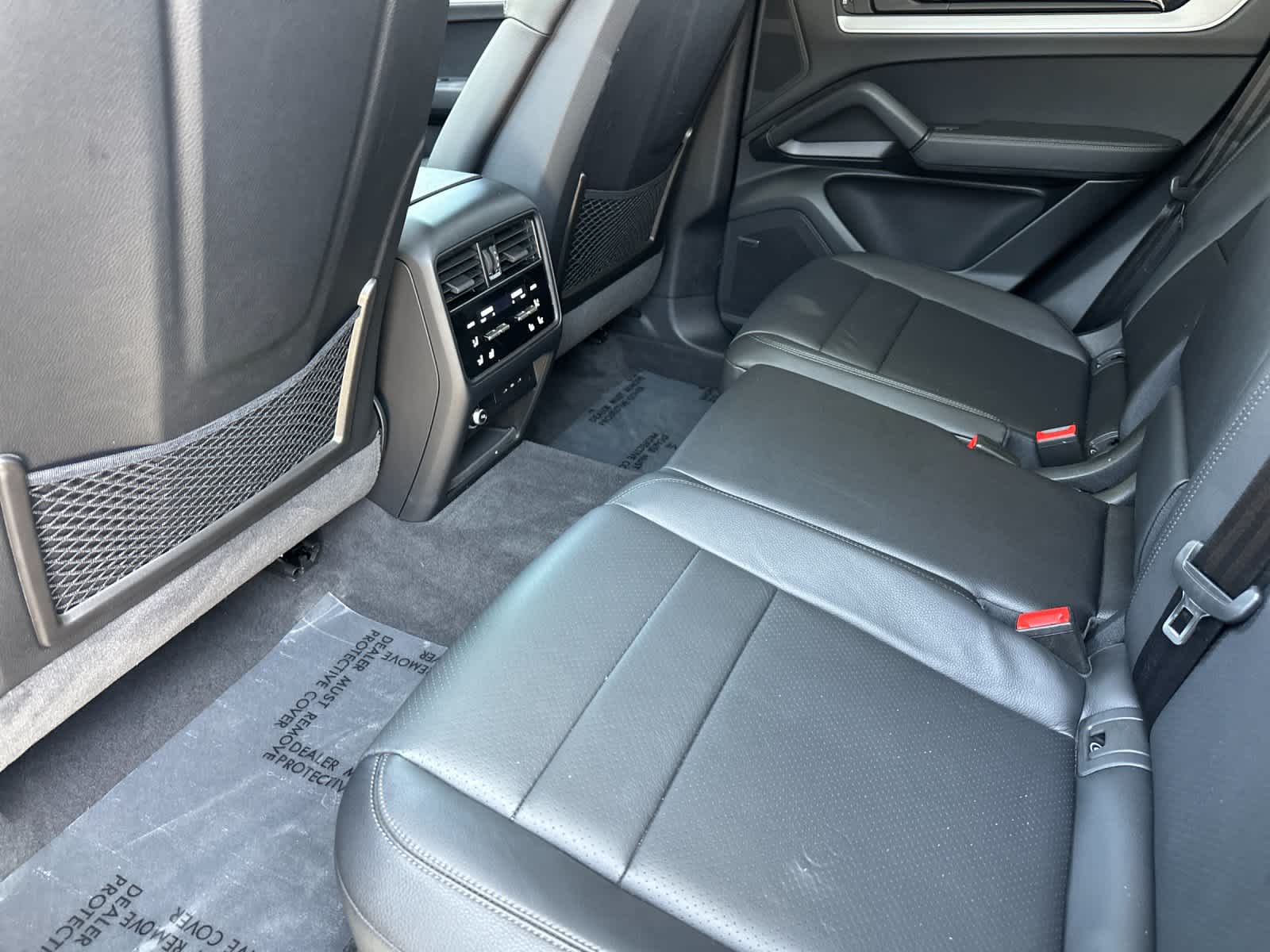 2025 Porsche Cayenne Base