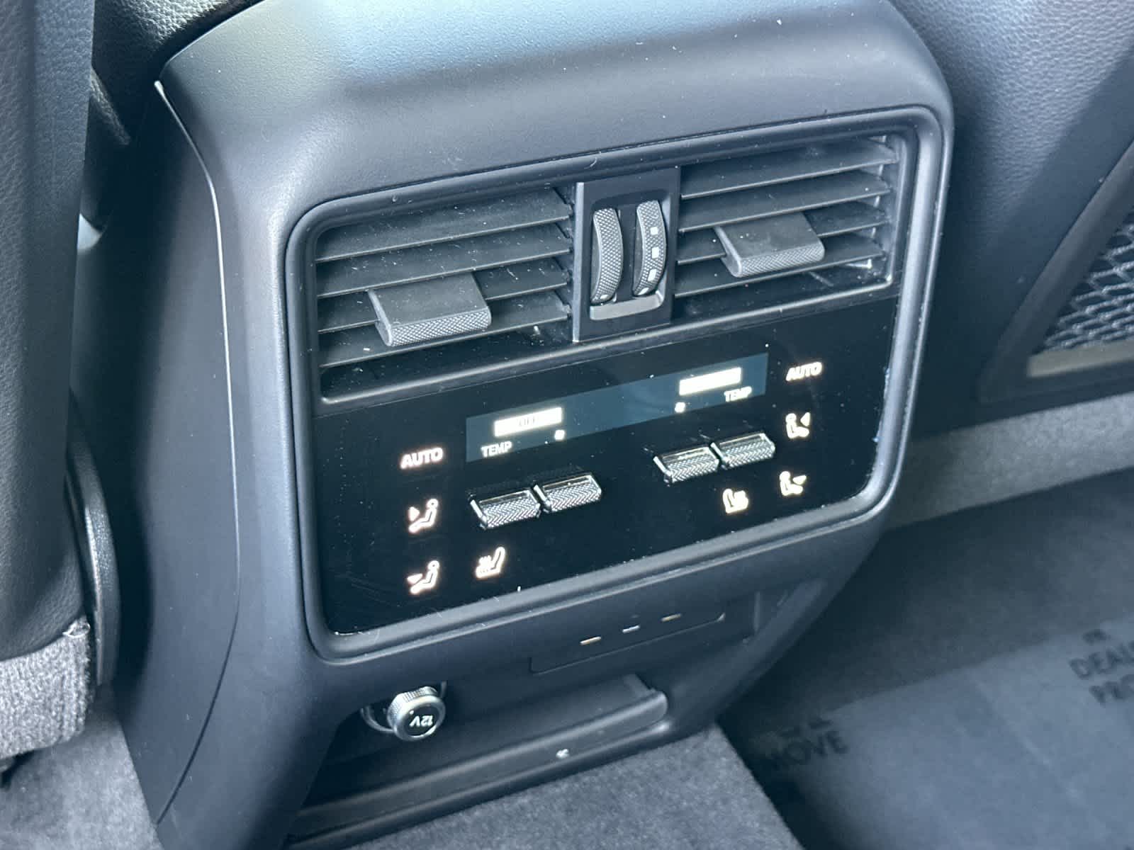 2025 Porsche Cayenne Base