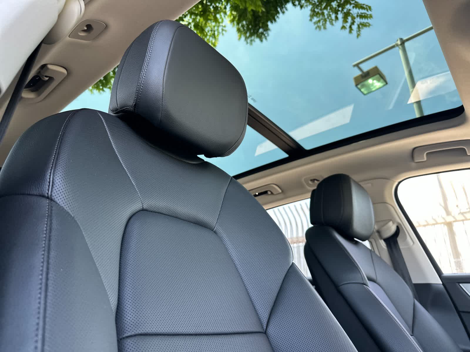 2025 Porsche Cayenne Base