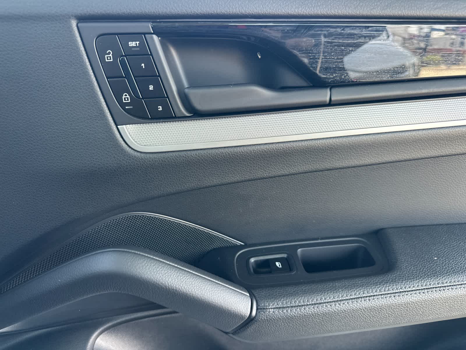 2025 Porsche Cayenne Base