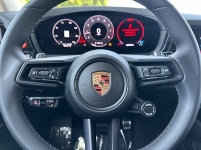 2025 Porsche Cayenne Base