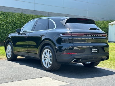 2025 Porsche Cayenne Base