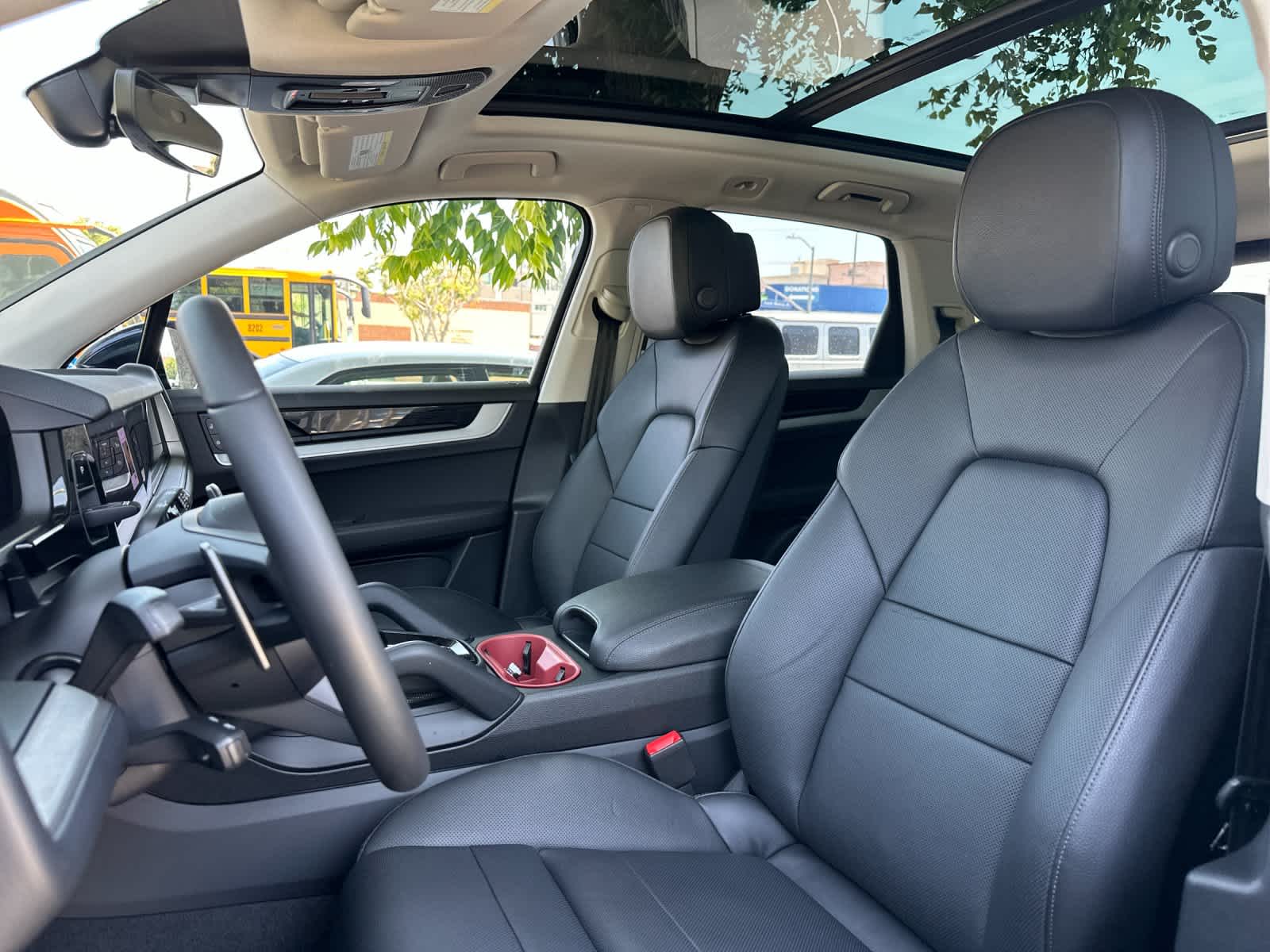 2025 Porsche Cayenne Base