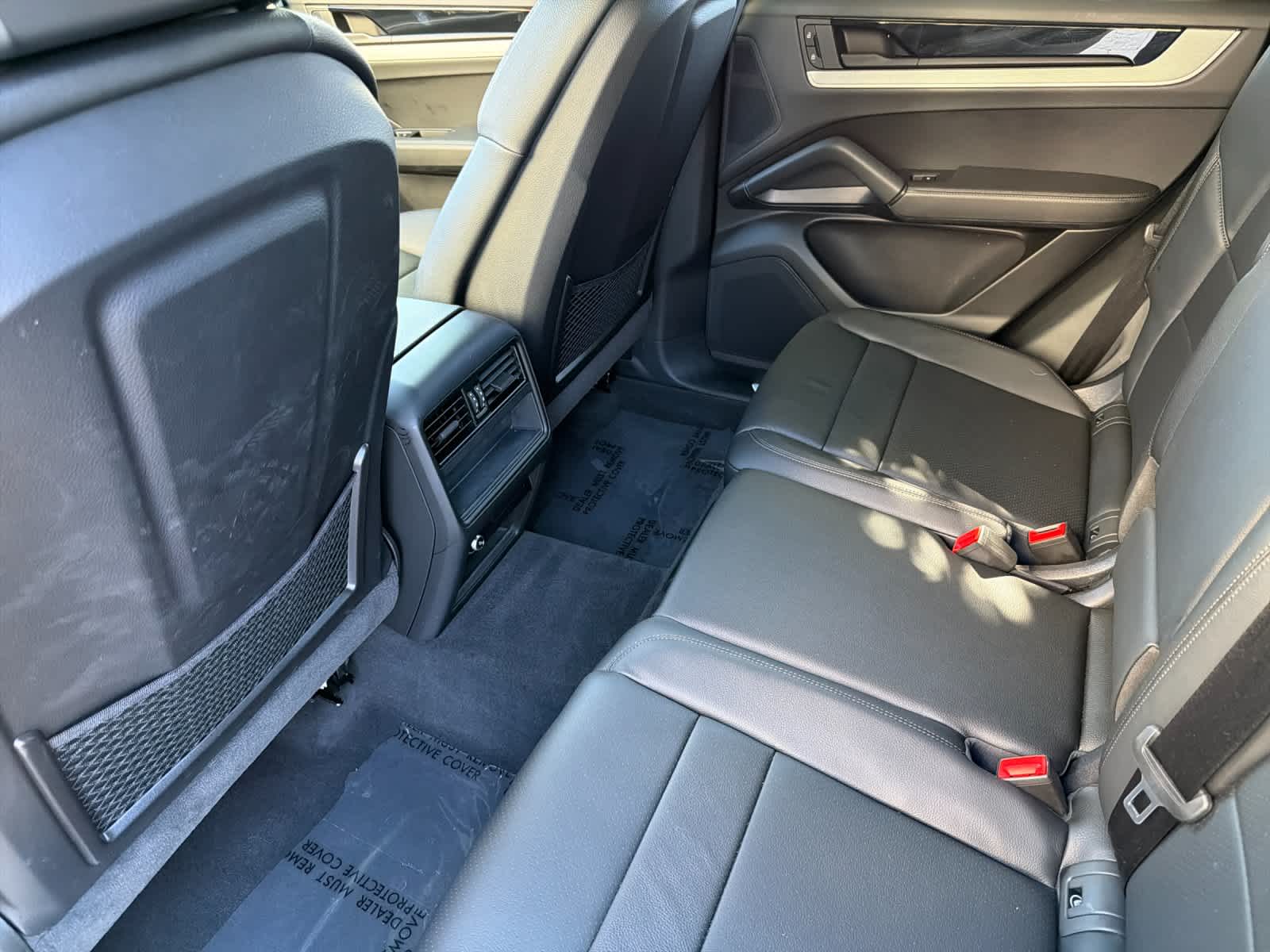 2025 Porsche Cayenne Base