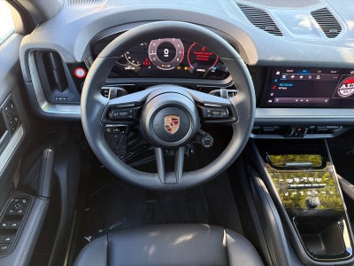 2025 Porsche Cayenne Base