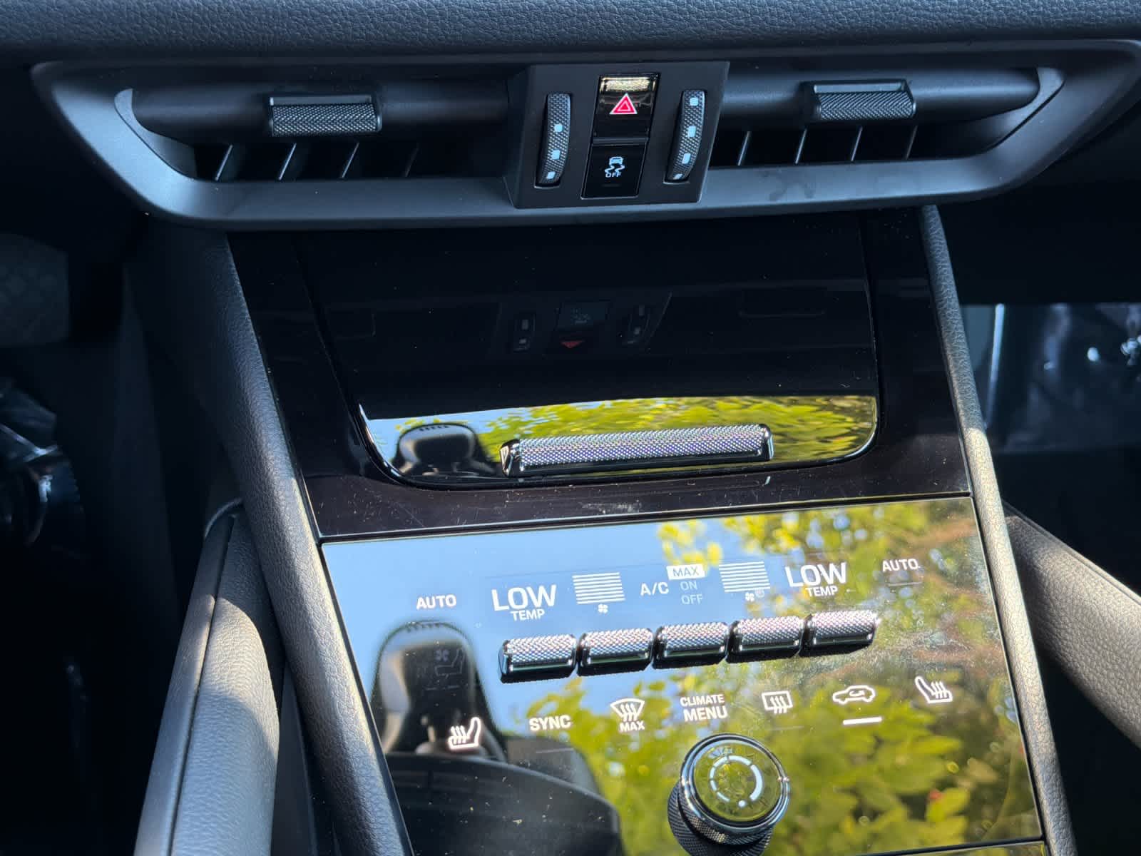 2025 Porsche Cayenne Base