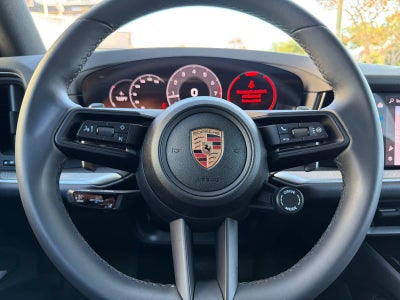 2025 Porsche Cayenne Base