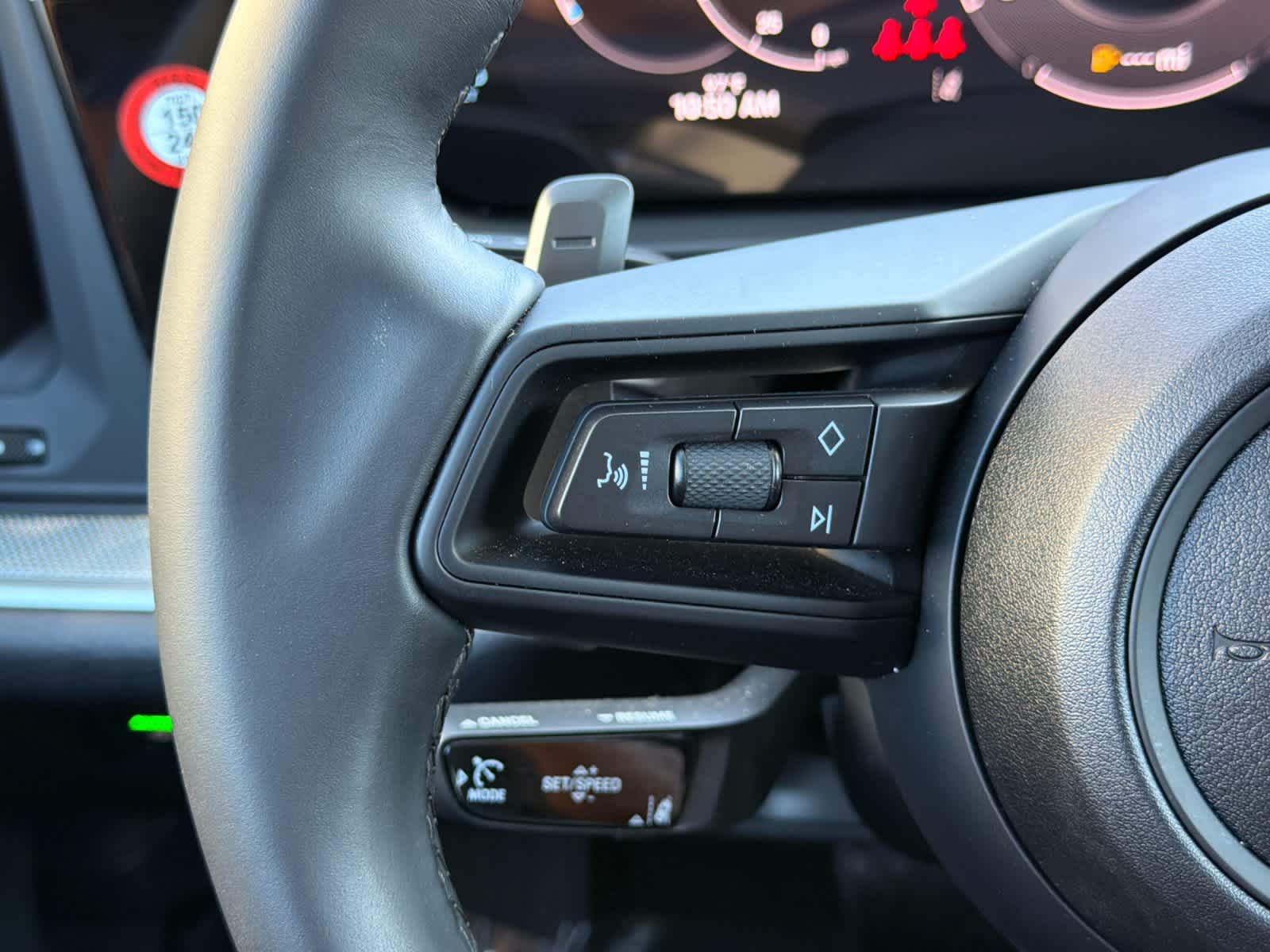 2025 Porsche Cayenne Base
