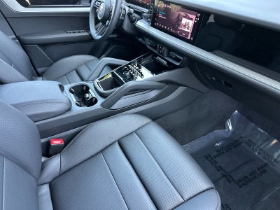 2026 Porsche Cayenne Base