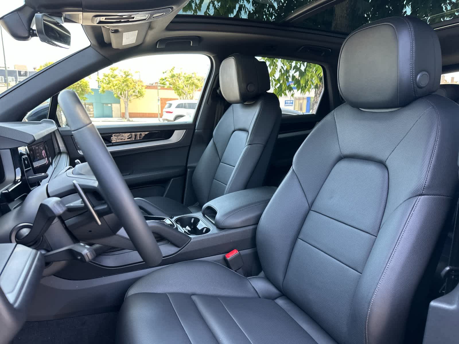 2026 Porsche Cayenne Base