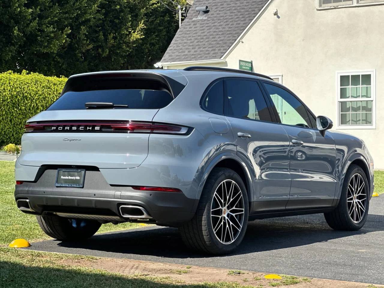 2026 Porsche Cayenne Base