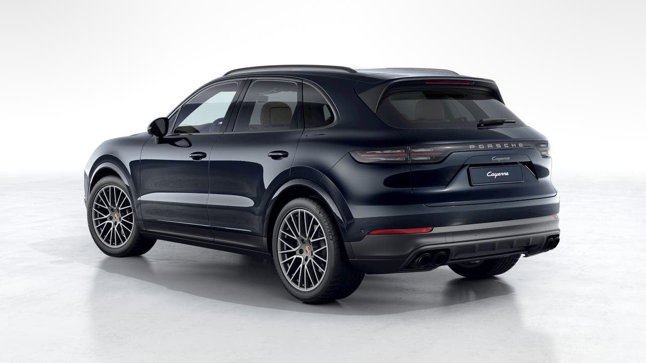 2022 Porsche Cayenne Cayenne Platinum Edition (MY22)
