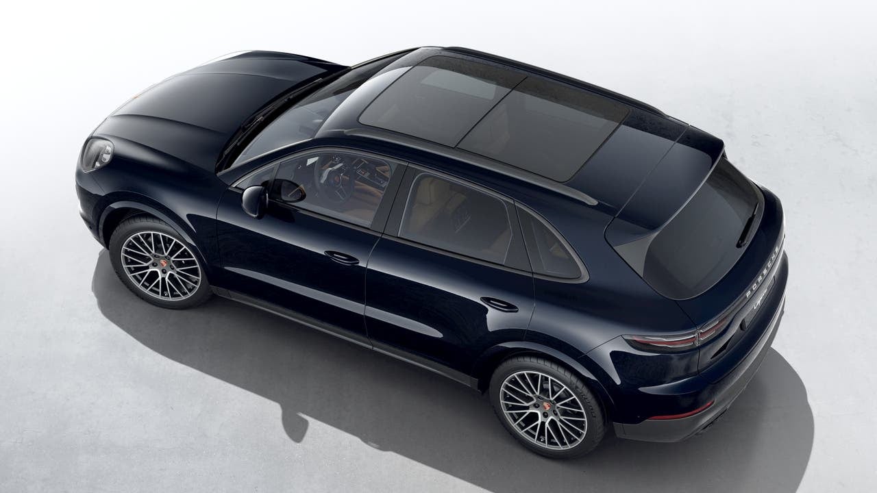 2022 Porsche Cayenne Cayenne Platinum Edition (MY22)