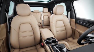 2022 Porsche Cayenne Cayenne Platinum Edition (MY22)
