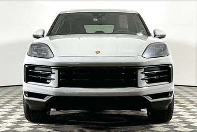 2025 Porsche Cayenne AWD