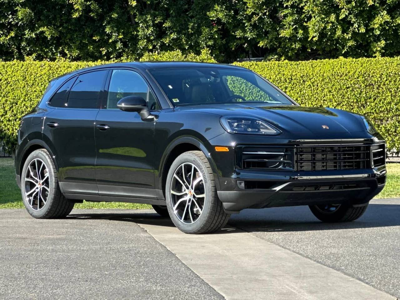 2026 Porsche Cayenne AWD