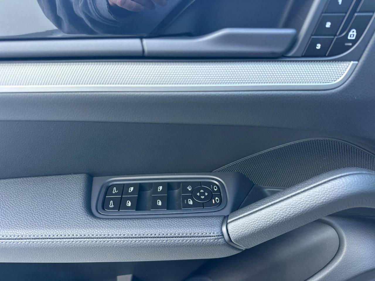 2026 Porsche Cayenne AWD