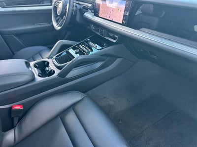 2026 Porsche Cayenne AWD