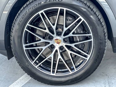 2026 Porsche Cayenne AWD