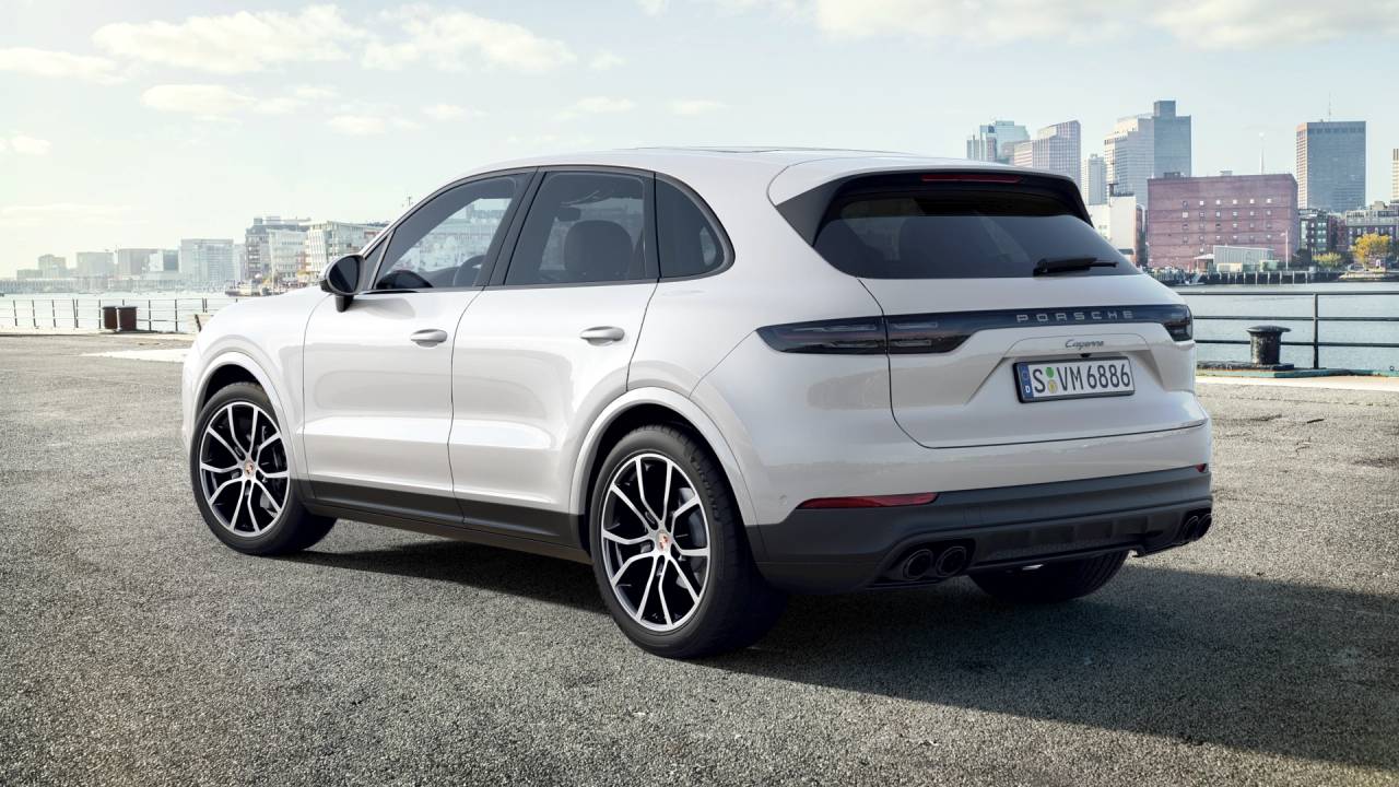 2023 Porsche Cayenne Platinum Edition
