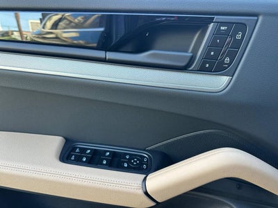 2026 Porsche Cayenne Base