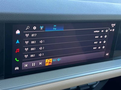 2026 Porsche Cayenne Base