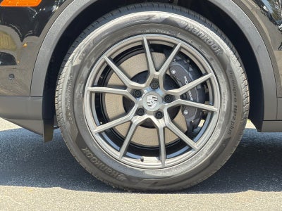 2026 Porsche Cayenne Base