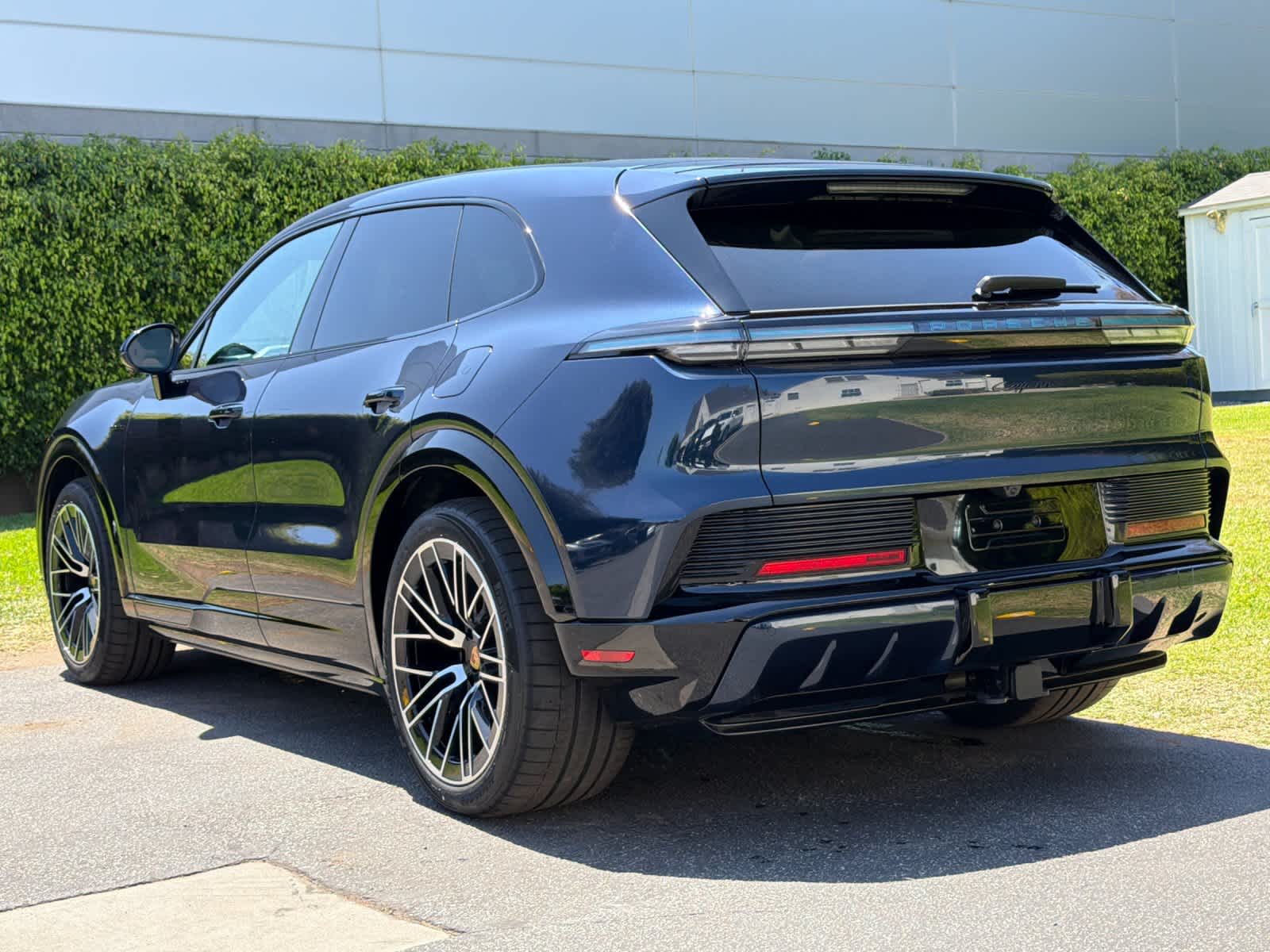 2026 Porsche Cayenne Cayenne Electric