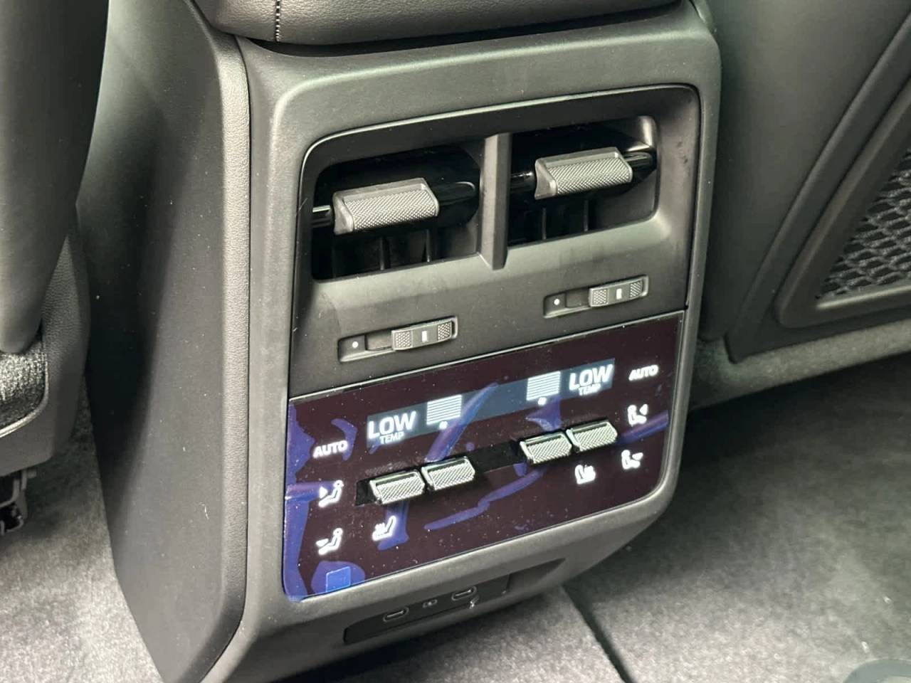 2026 Porsche Macan 4 Electric