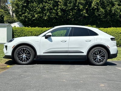 2026 Porsche Macan 4 Electric