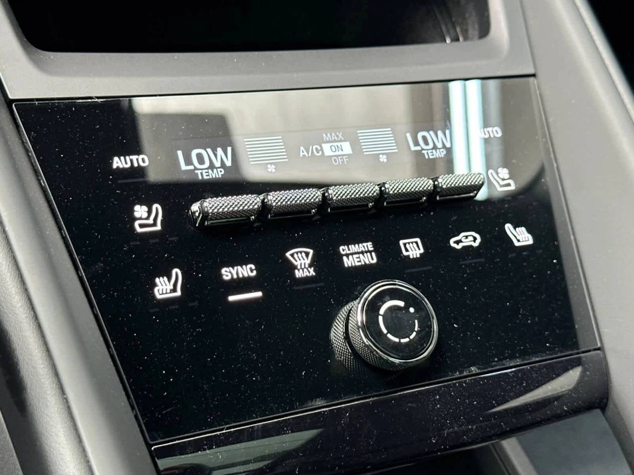 2026 Porsche Macan 4 Electric