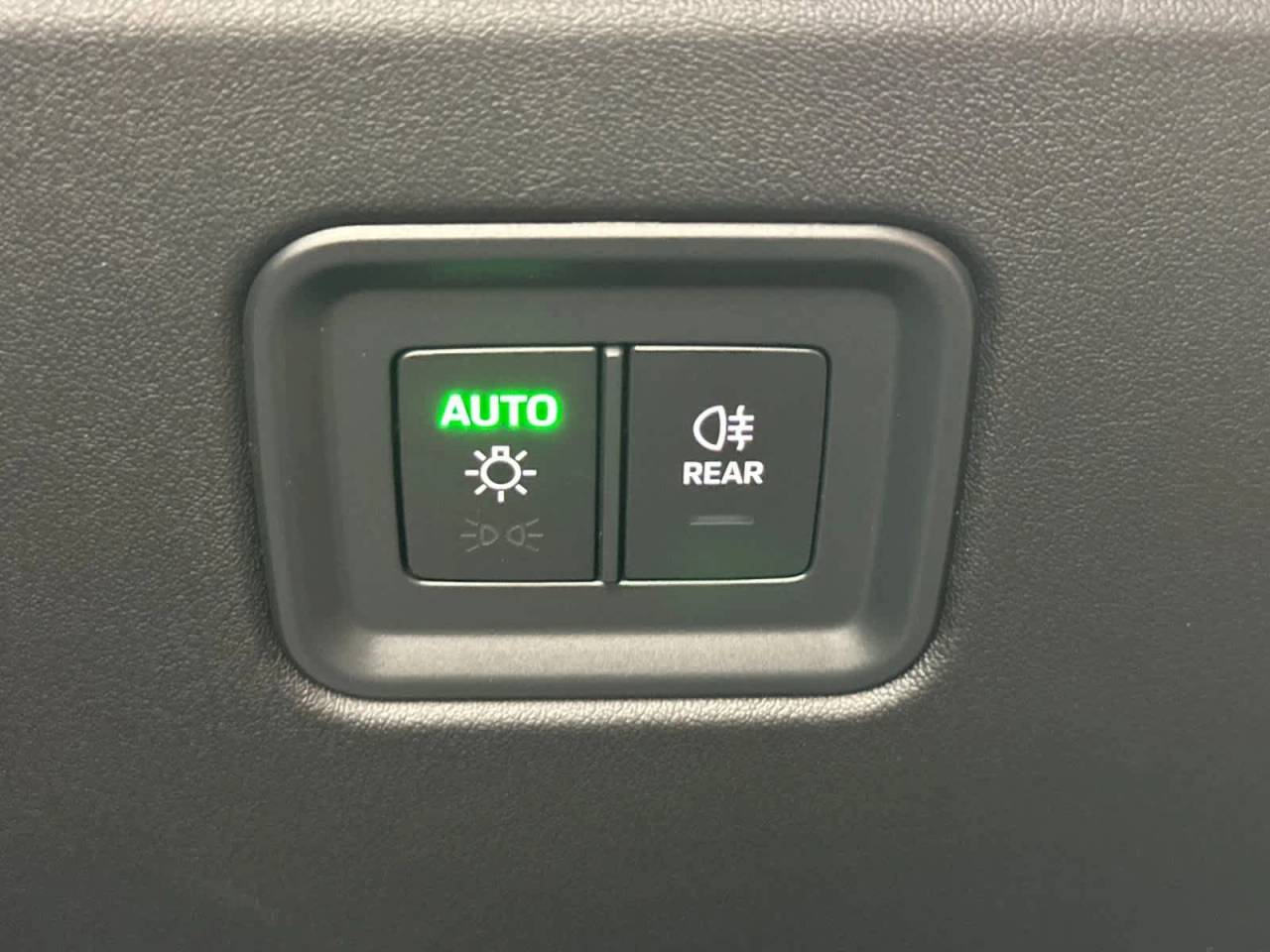 2026 Porsche Macan 4 Electric