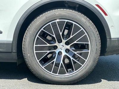 2026 Porsche Macan 4 Electric