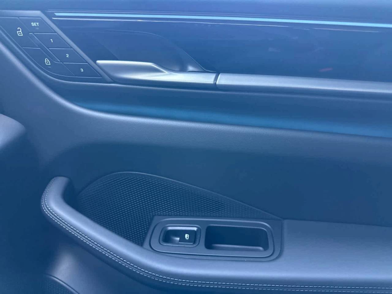 2026 Porsche Macan 4 Electric