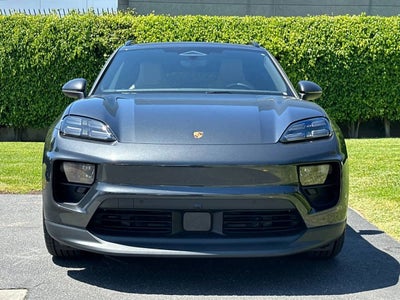 2026 Porsche Macan 4 Electric