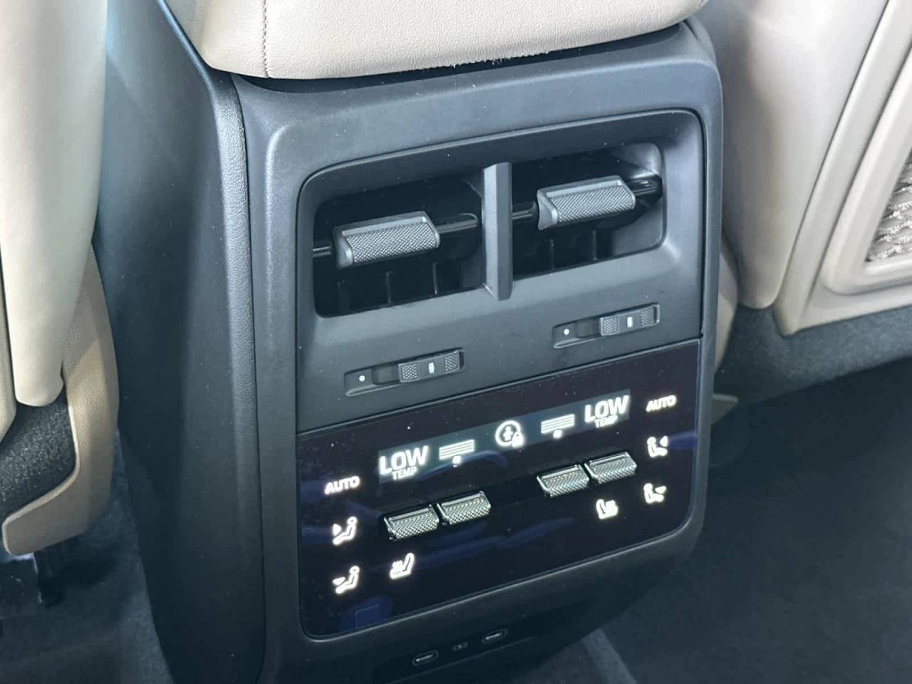 2026 Porsche Macan 4 Electric