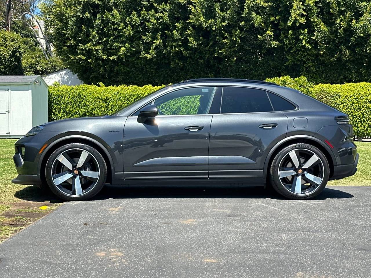2026 Porsche Macan 4 Electric