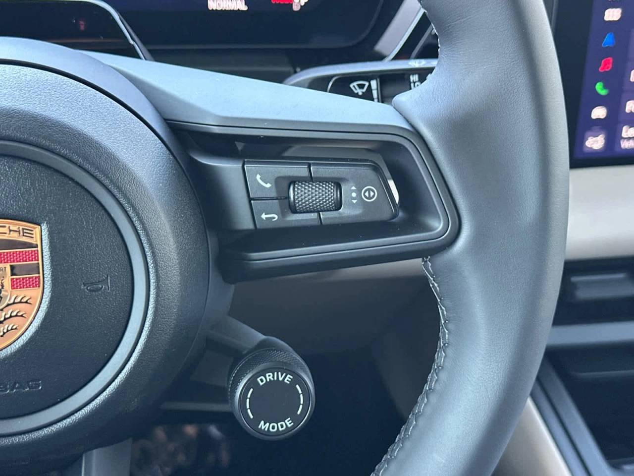 2026 Porsche Macan 4 Electric